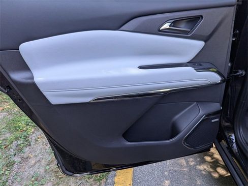 New 2026 Chevrolet Traverse High Country image 27