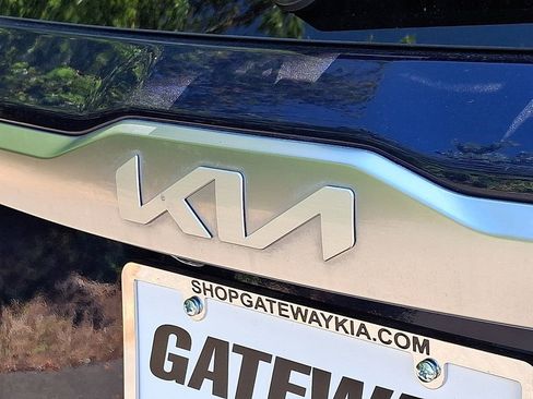 Certified 2023 Kia Seltos SX image 32