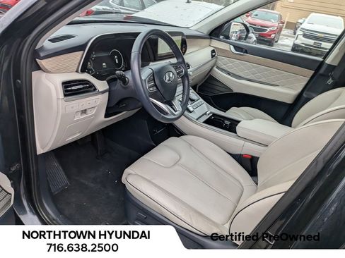 Used 2022 Hyundai Palisade Calligraphy image 6