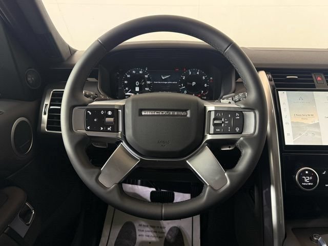 Used 2026 Land Rover Discovery S AWD/4WD image 28
