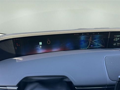 New 2026 Lincoln Nautilus Premier w/ Equipment Group 102A AWD/4WD image 13