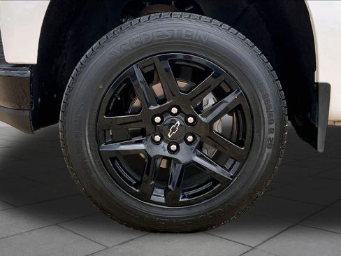 Used 2021 Chevrolet Silverado 1500 LT Trail Boss w/ Convenience Package II AWD/4WD image 11