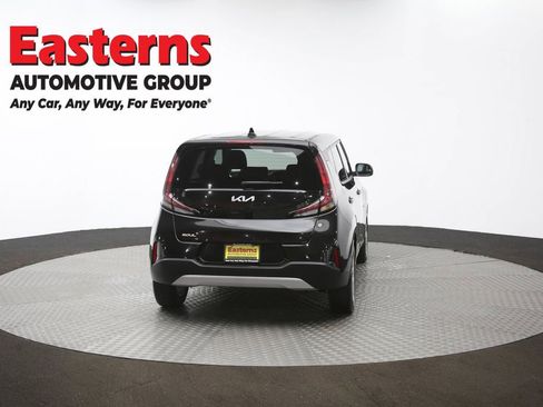 Used 2025 Kia Soul LX w/ LX Technology Package image 37