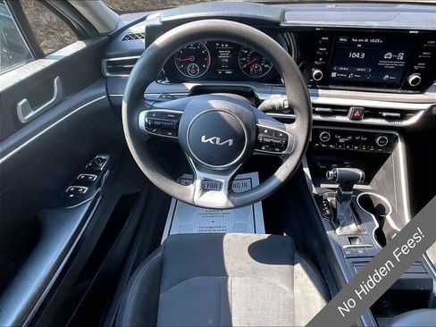 Used 2022 Kia K5 LXS FWD image 5