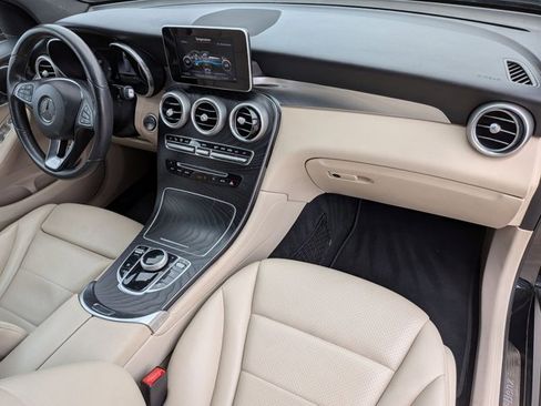 Used 2018 Mercedes-Benz GLC 300 image 22