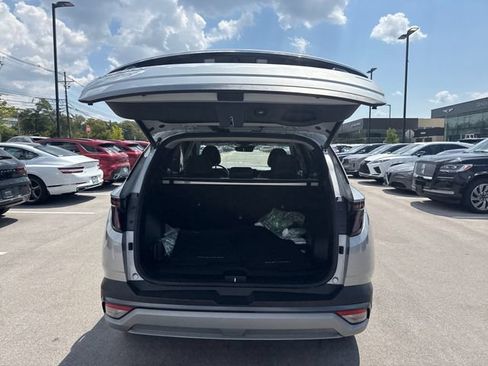 Certified 2026 Hyundai Tucson Limited AWD/4WD image 9