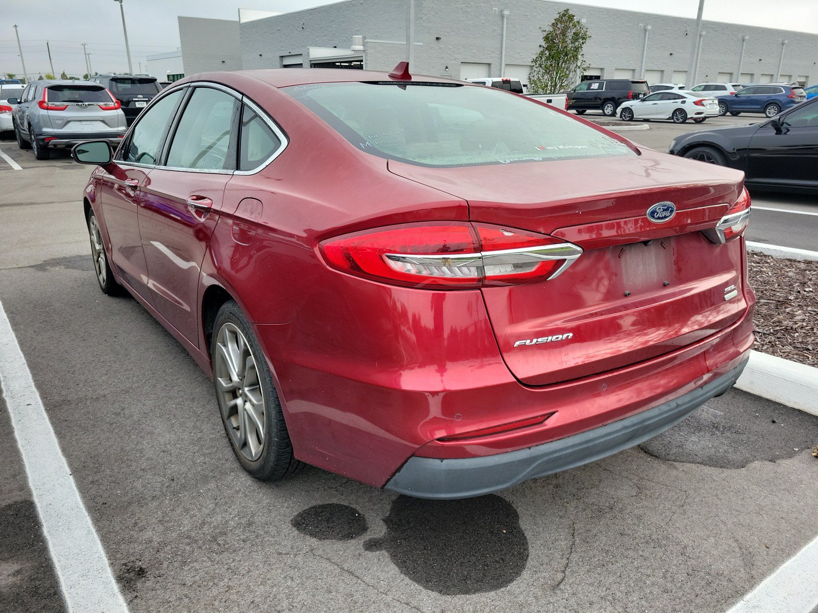 Used 2019 Ford Fusion SEL FWD image 8