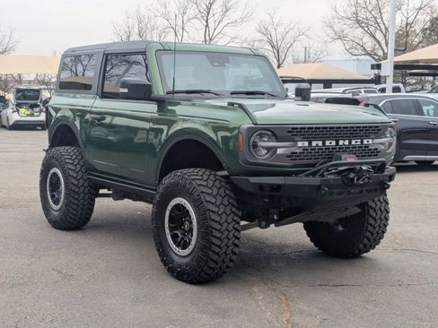 Used 2022 Ford Bronco Badlands image 3