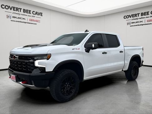 Used 2024 Chevrolet Silverado 1500 ZR2 w/ LPO, Dark Essentials Package image 3