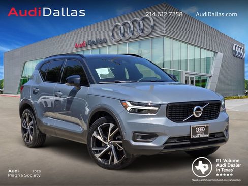Used 2022 Volvo XC40 T5 R-Design w/ Advanced Package AWD/4WD image 1