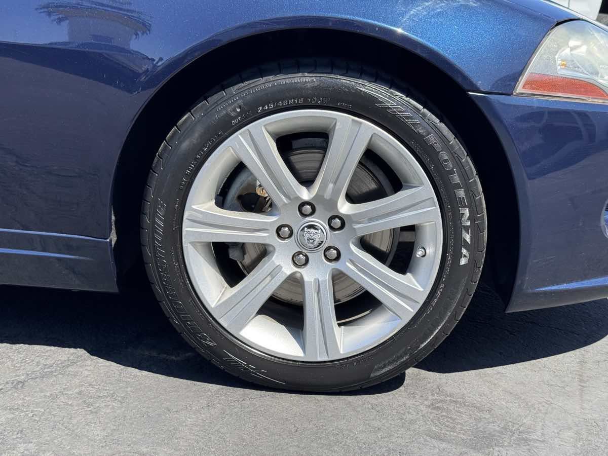Used 2007 Jaguar XK Convertible RWD image 6