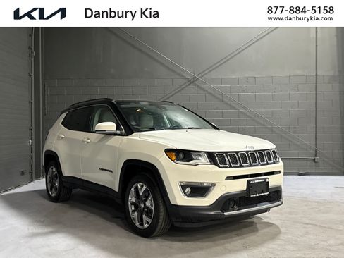 Used 2018 Jeep Compass Limited w/ Navigation Group AWD/4WD image 1