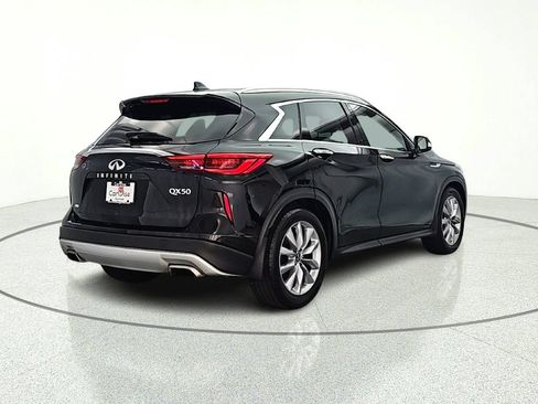 Used 2021 INFINITI QX50 Luxe AWD/4WD image 7