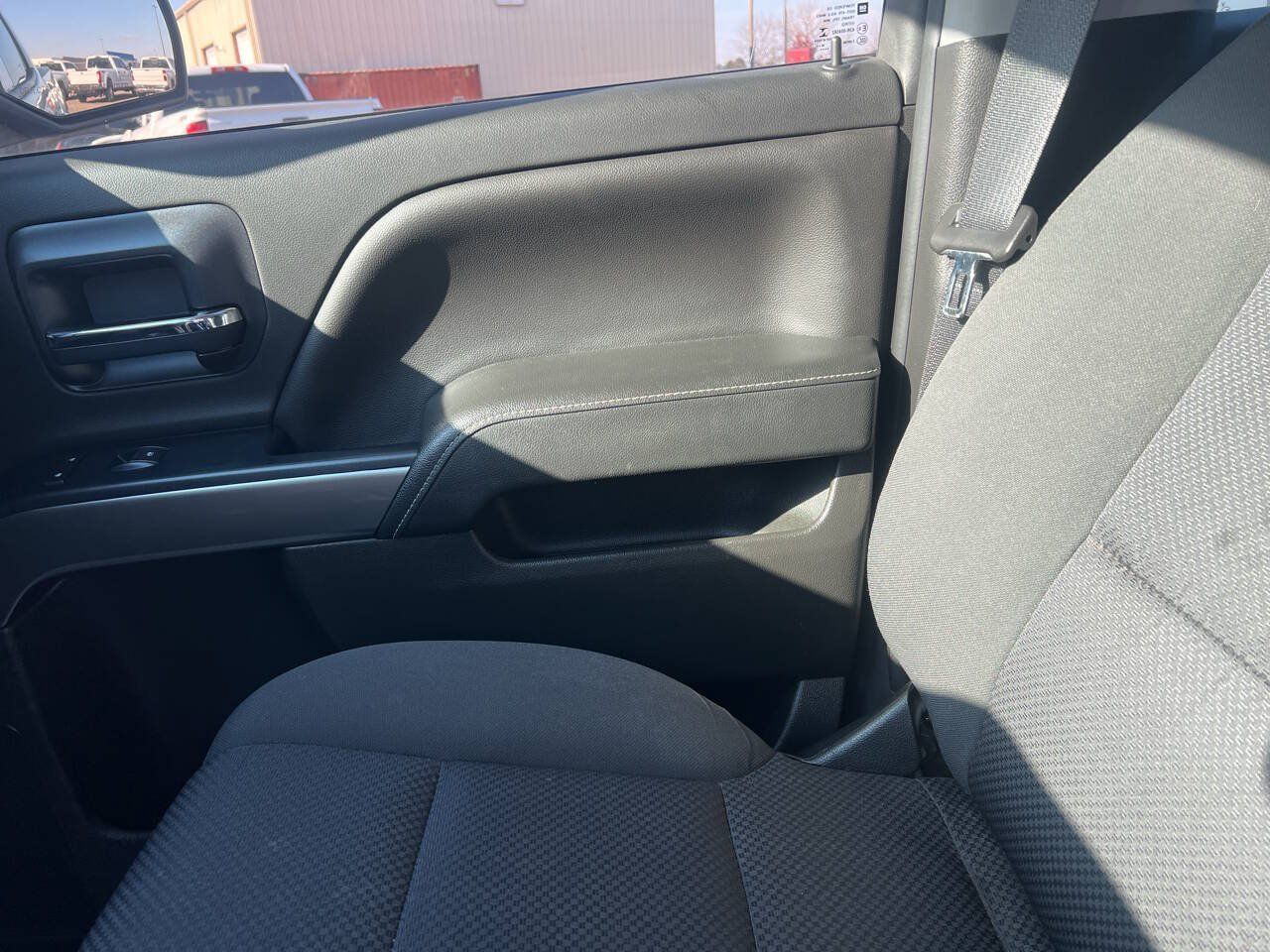 Used 2018 Chevrolet Silverado 1500 LT w/ Texas Edition RWD image 18
