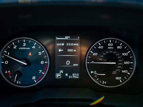 Certified 2025 Subaru Outback Premium image 10