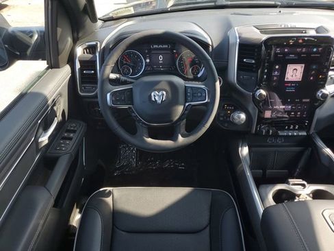 New 2026 RAM 1500 Laramie AWD/4WD image 21