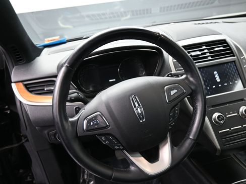 Used 2017 Lincoln MKC Reserve image 14