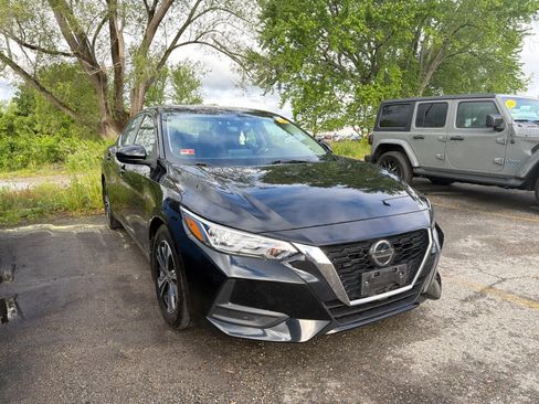Used 2021 Nissan Sentra SV w/ Electronics Package FWD image 4