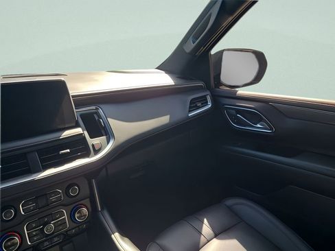 Used 2022 Chevrolet Tahoe RST w/ Luxury Package image 20