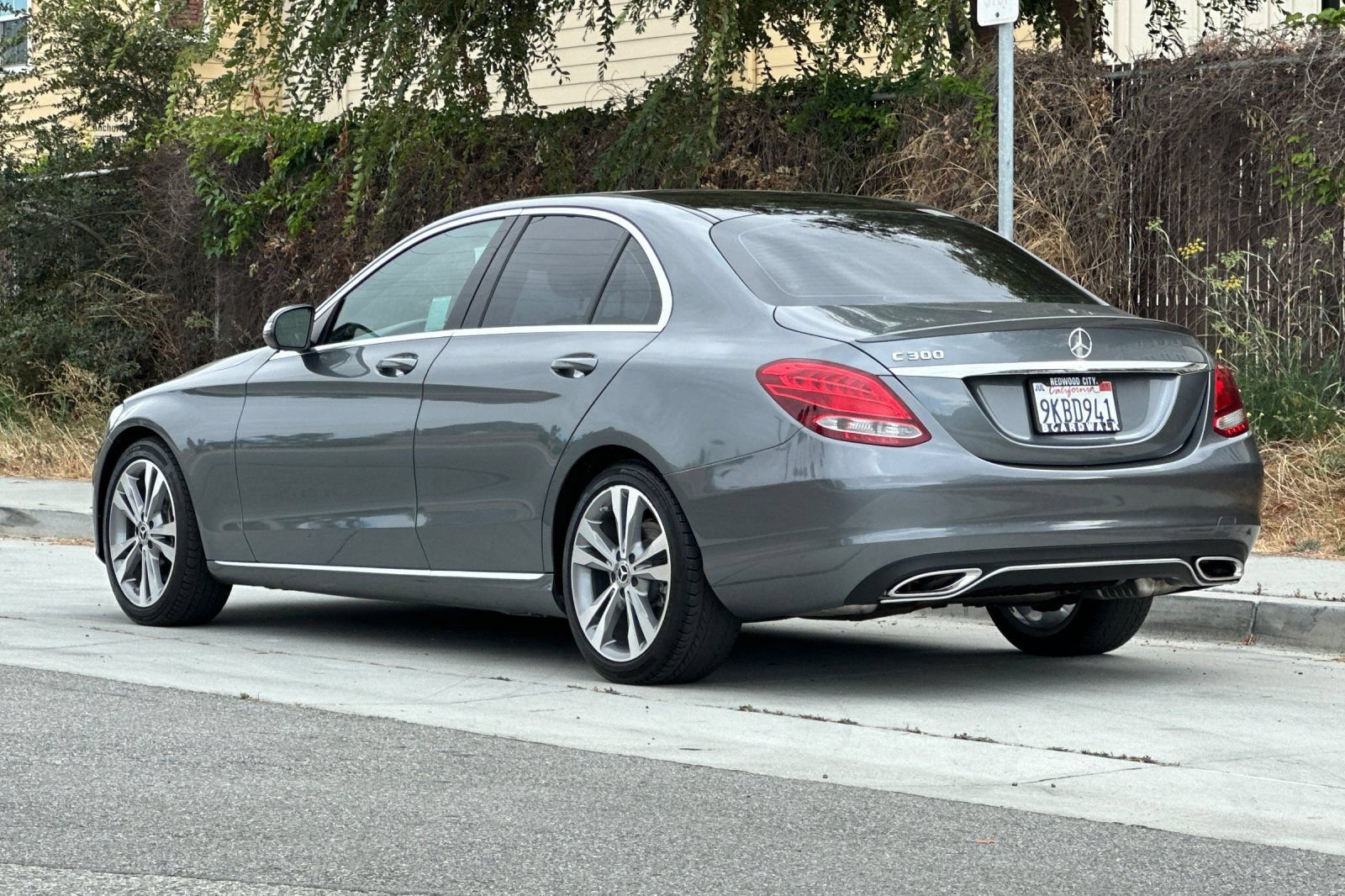 Used 2017 Mercedes-Benz C 300 Sedan image 6
