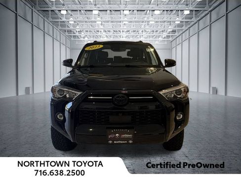 Used 2023 Toyota 4Runner SR5 Premium w/ Moonroof Package AWD/4WD image 4