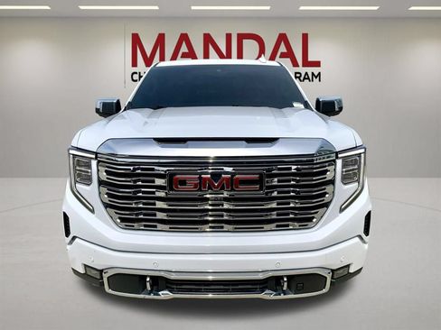 Used 2024 GMC Sierra 1500 Denali w/ Denali Reserve Package AWD/4WD image 3