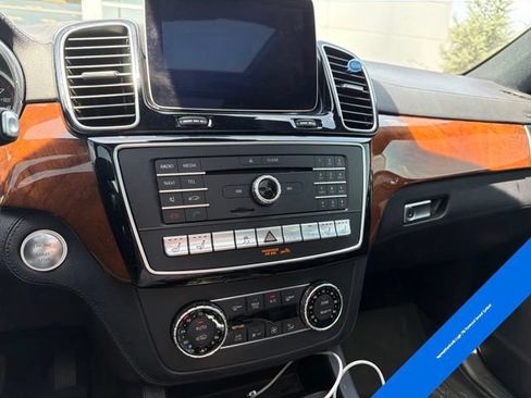 Used 2018 Mercedes-Benz GLS 450 4MATIC image 11