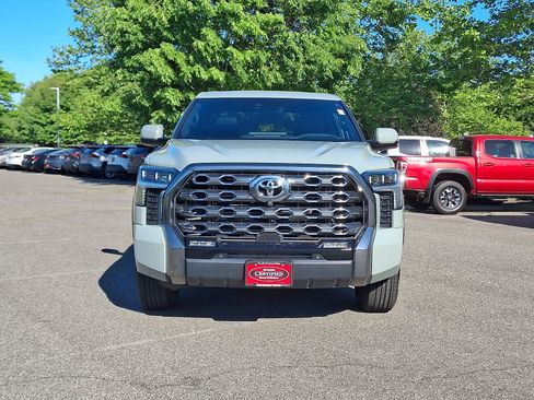 Used 2024 Toyota Tundra Platinum AWD/4WD image 2