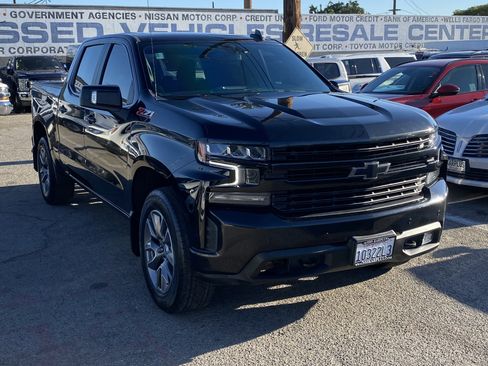 Used 2022 Chevrolet Silverado 1500 RST w/ Safety Package image 8