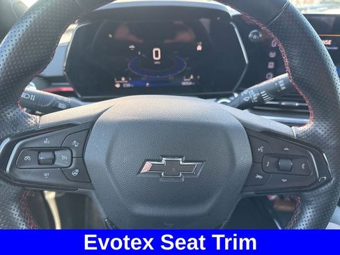 Used 2024 Chevrolet Trax RS w/ Driver Confidence Package image 17