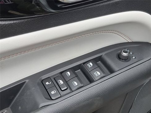 New 2026 Jeep Compass Limited AWD/4WD image 28