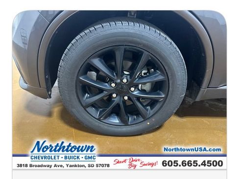 Used 2017 Dodge Durango GT w/ Blacktop Package AWD/4WD image 12