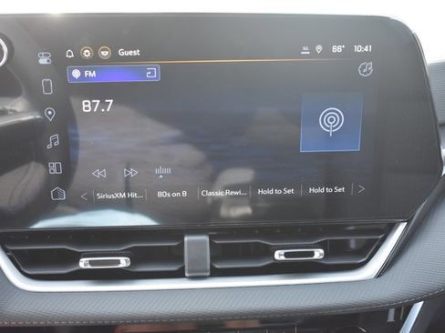 New 2026 Chevrolet Equinox LT FWD image 23
