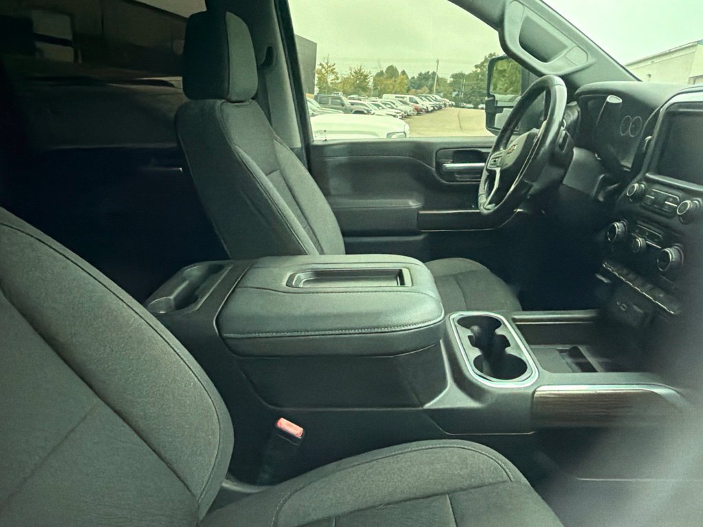 Used 2021 Chevrolet Silverado 2500 LT w/ Texas Edition AWD/4WD image 2