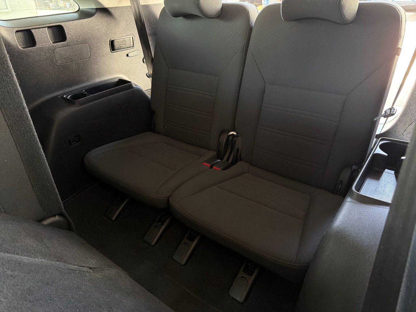 Used 2019 Kia Sorento L FWD image 14