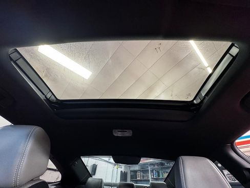 Used 2017 Honda Civic EX-L image 23