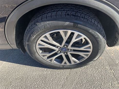 Used 2021 Ford Escape SEL w/ Technology Package image 33