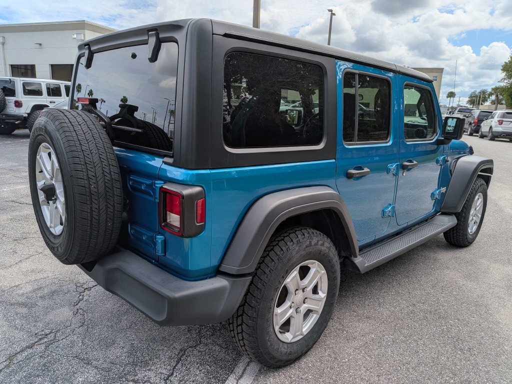 Used 2020 Jeep Wrangler Unlimited Sport S AWD/4WD image 4