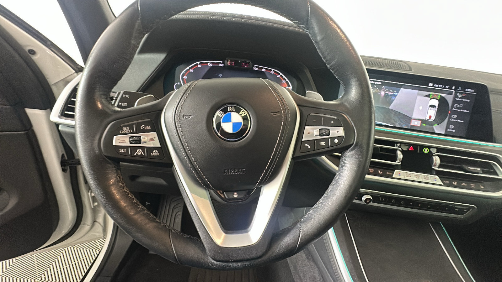 Used 2023 BMW X5 xDrive40i AWD/4WD image 17
