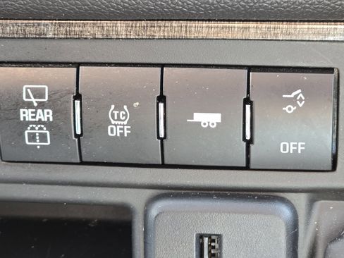 Used 2017 GMC Acadia Limited SLT image 17