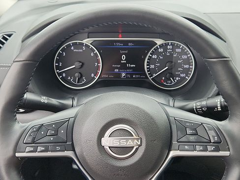Used 2025 Nissan Sentra SV w/ All-Weather Package FWD image 18
