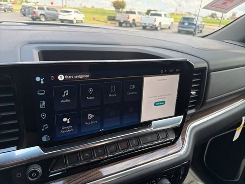 New 2026 Chevrolet Silverado 1500 LT w/ Texas Edition Plus AWD/4WD image 17