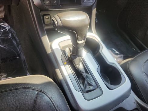 Used 2018 Chevrolet Colorado ZR2 AWD/4WD image 18