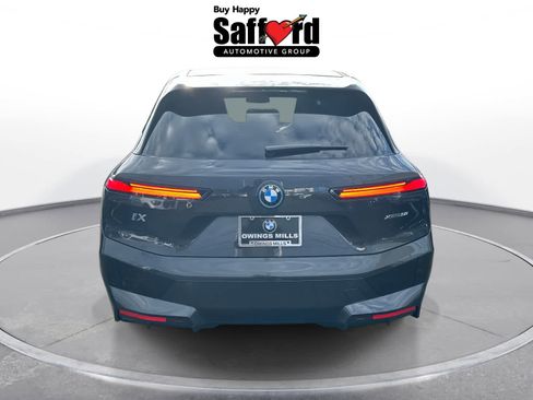 Used 2025 BMW iX xDrive50 w/ Premium Package image 13