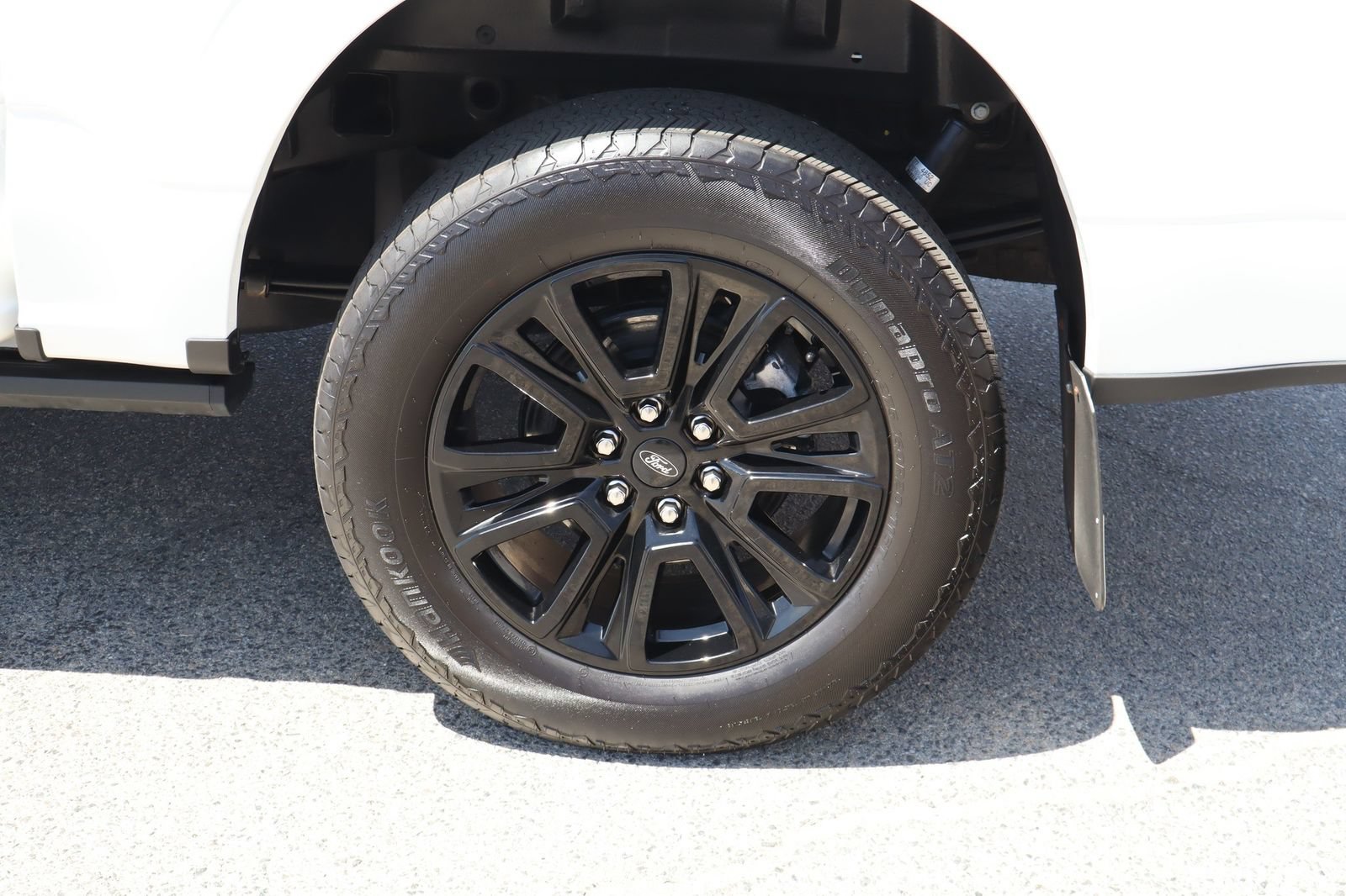 Used 2025 Ford F150 Platinum AWD/4WD image 13