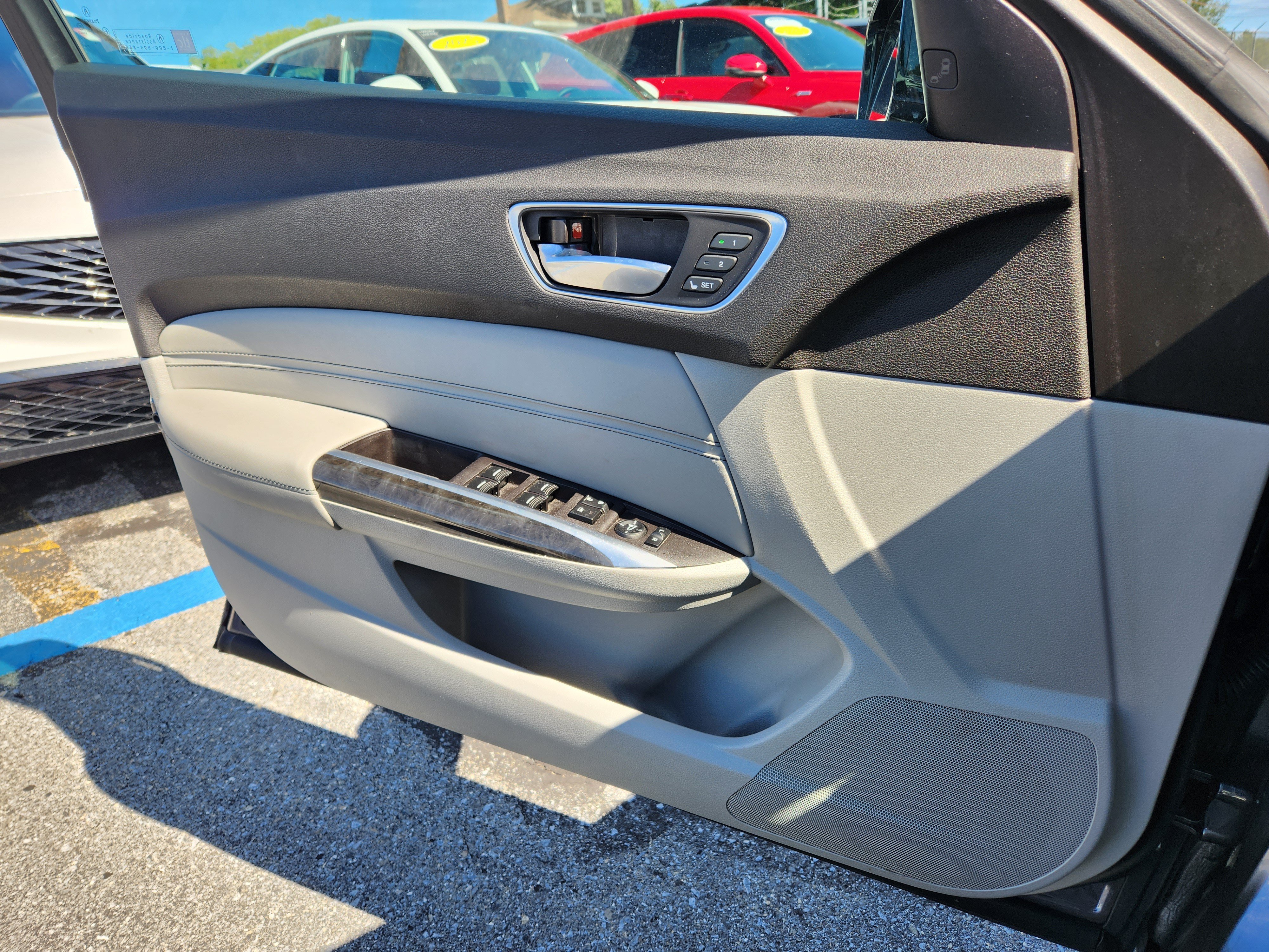 Certified 2018 Acura TLX w/ Technology Package FWD image 24