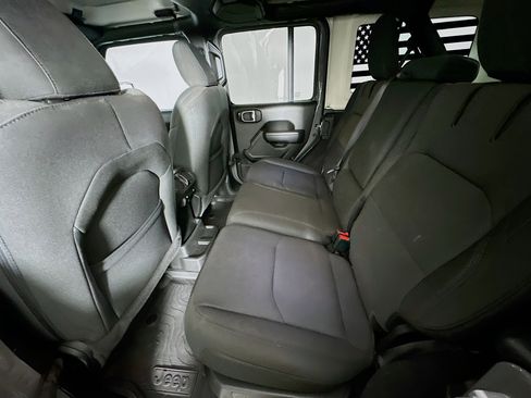 Used 2023 Jeep Wrangler Unlimited w/ 8.4" Radio Group image 27