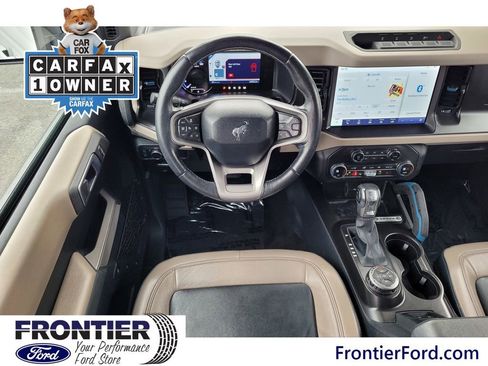 Used 2021 Ford Bronco Wildtrak image 9