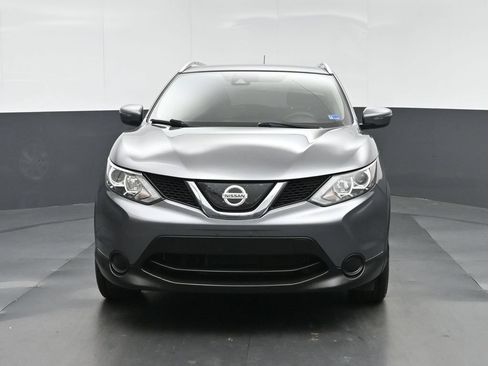 Used 2019 Nissan Rogue Sport SV AWD/4WD image 2