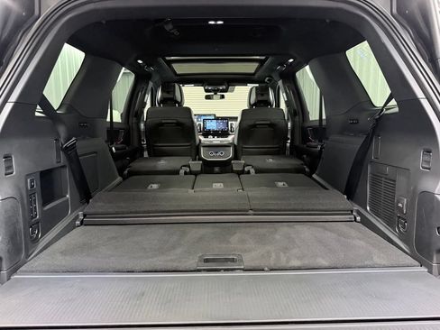 Used 2026 Ford Expedition Tremor AWD/4WD image 45